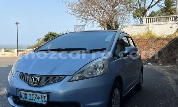 Buy Used Honda Fit Blue Car in Maputo in Maputo
