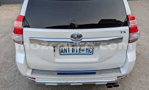 Nunua Mpya Toyota Land Cruiser Prado Nyeupe Gari ndani ya Maputo nchini Maputo Nunua Mpya Toyota Land Cruiser Prado Nyeupe Gari ndani ya Maputo nchini Maputo