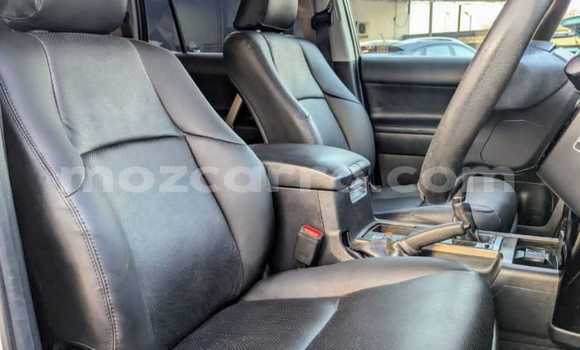 Nunua Mpya Toyota Land Cruiser Prado Nyeupe Gari ndani ya Maputo nchini Maputo Nunua Mpya Toyota Land Cruiser Prado Nyeupe Gari ndani ya Maputo nchini Maputo