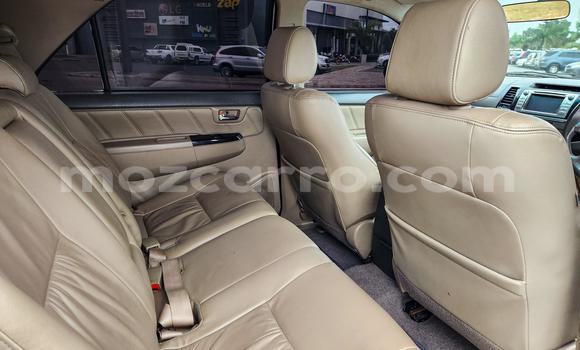 Nunua Ilio tumika Toyota Fortuner Nyingine Gari ndani ya Maputo nchini Maputo Nunua Ilio tumika Toyota Fortuner Nyingine Gari ndani ya Maputo nchini Maputo