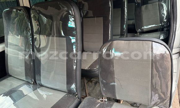 Buy Used Toyota Hiace White Car in Maputo in Maputo Buy Used Toyota Hiace White Car in Maputo in Maputo