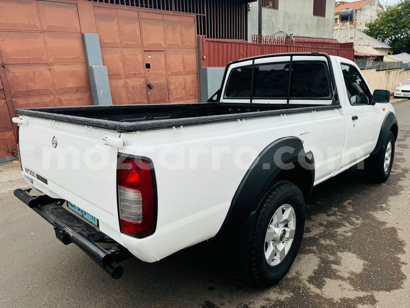 Big with watermark nissan hardbody maputo maputo 30234