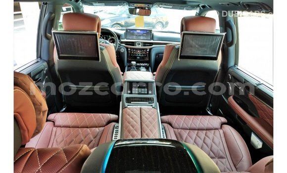 Nunua Imported Lexus LX Nyeusi Gari ndani ya Import - Dubai nchini Cabo Delgado Nunua Imported Lexus LX Nyeusi Gari ndani ya Import - Dubai nchini Cabo Delgado