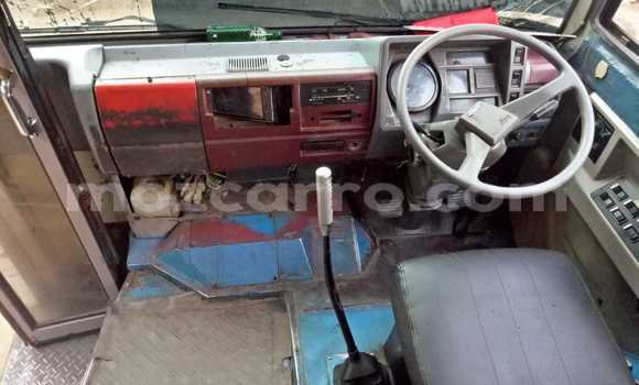 Comprar Usado Toyota 4Runner Branco Carro em Maputo em Maputo Comprar Usado Toyota 4Runner Branco Carro em Maputo em Maputo