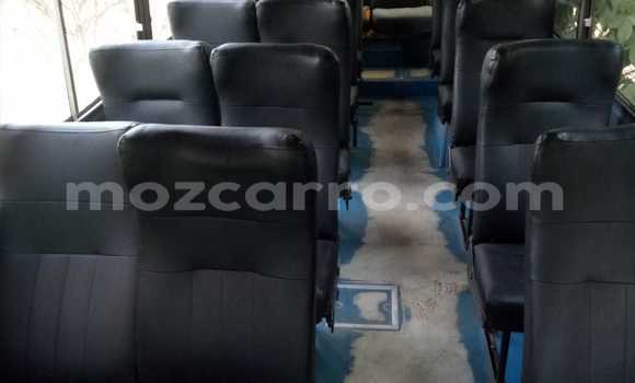 Comprar Usado Toyota 4Runner Branco Carro em Maputo em Maputo Comprar Usado Toyota 4Runner Branco Carro em Maputo em Maputo