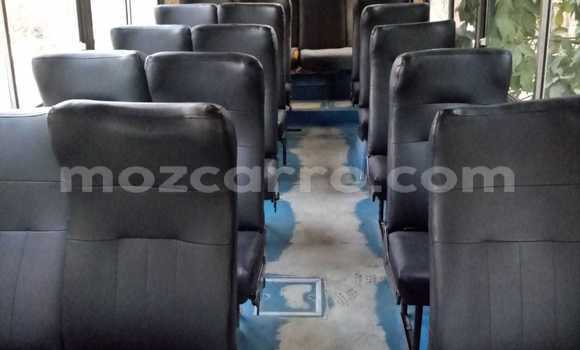 Comprar Usado Toyota 4Runner Branco Carro em Maputo em Maputo Comprar Usado Toyota 4Runner Branco Carro em Maputo em Maputo