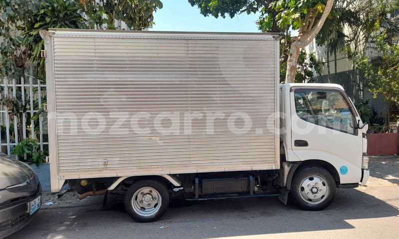 Big with watermark toyota dyna maputo maputo 30242