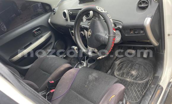 Comprar Usado Toyota IST Branco Carro em Maputo em Maputo Comprar Usado Toyota IST Branco Carro em Maputo em Maputo