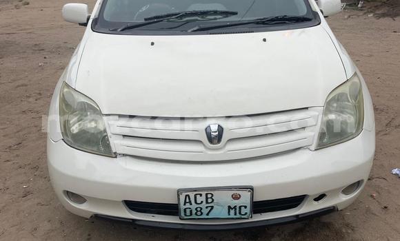 Comprar Usado Toyota IST Branco Carro em Maputo em Maputo Comprar Usado Toyota IST Branco Carro em Maputo em Maputo