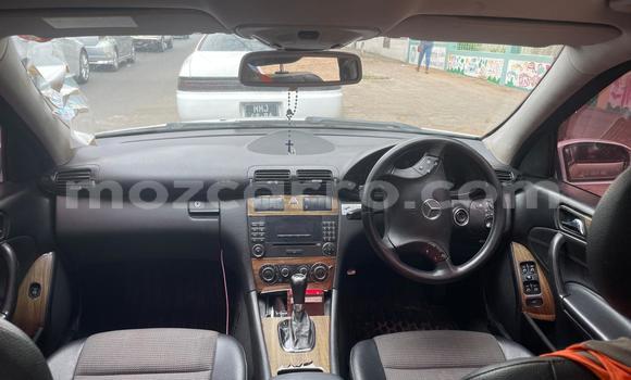 Comprar Usado Mercedes-Benz C180 coupe De outros Carro em Maputo em Maputo Comprar Usado Mercedes-Benz C180 coupe De outros Carro em Maputo em Maputo