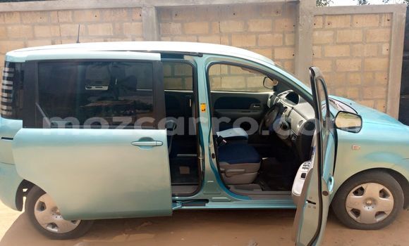 Nunua Ilio tumika Toyota Sienta Kijani Gari ndani ya Maputo nchini Maputo Nunua Ilio tumika Toyota Sienta Kijani Gari ndani ya Maputo nchini Maputo