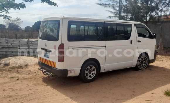 Buy Used Toyota Hiace White Car in Maputo in Maputo Buy Used Toyota Hiace White Car in Maputo in Maputo