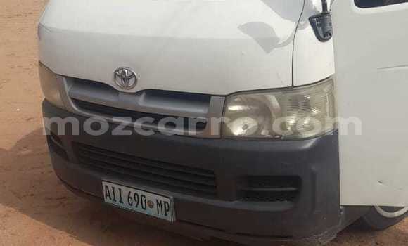 Buy Used Toyota Hiace White Car in Maputo in Maputo Buy Used Toyota Hiace White Car in Maputo in Maputo