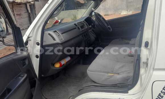 Buy Used Toyota Hiace White Car in Maputo in Maputo Buy Used Toyota Hiace White Car in Maputo in Maputo