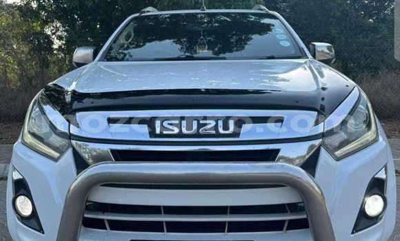 Comprar Novo Isuzu D-MAX Branco Carro em Maputo em Maputo
