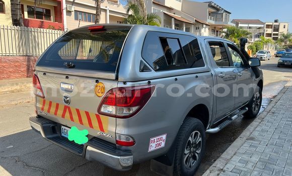 Comprar Usado Mazda BT-50 Prata Carro em Maputo em Maputo Comprar Usado Mazda BT-50 Prata Carro em Maputo em Maputo