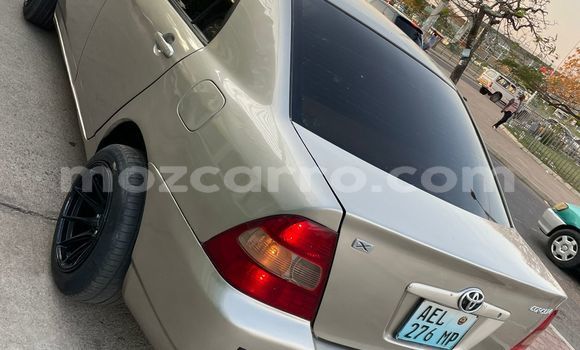 Nunua Ilio tumika Toyota Corolla Fedha Gari ndani ya Maputo nchini Maputo Nunua Ilio tumika Toyota Corolla Fedha Gari ndani ya Maputo nchini Maputo