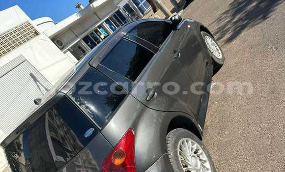 Comprar Usado Toyota IST Prata Carro em Maputo em Maputo Comprar Usado Toyota IST Prata Carro em Maputo em Maputo