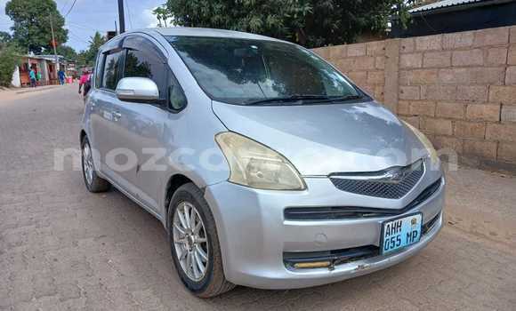 Comprar Usado Toyota Ractis Prata Carro em Maputo em Maputo Comprar Usado Toyota Ractis Prata Carro em Maputo em Maputo