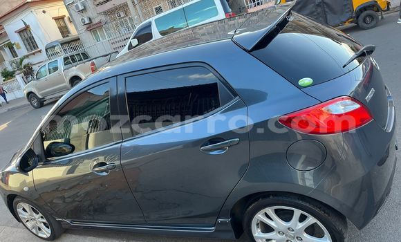 Buy Used Mazda Demio Silver Car in Maputo in Maputo Buy Used Mazda Demio Silver Car in Maputo in Maputo