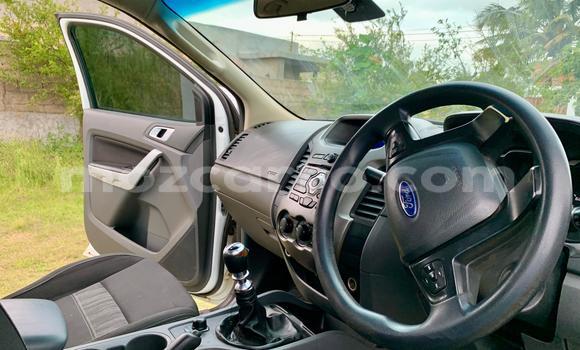 Comprar Usado Ford Ranger Branco Carro em Maputo em Maputo Comprar Usado Ford Ranger Branco Carro em Maputo em Maputo