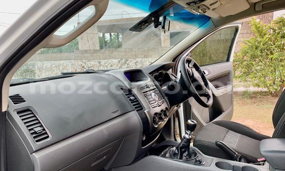 Comprar Usado Ford Ranger Branco Carro em Maputo em Maputo Comprar Usado Ford Ranger Branco Carro em Maputo em Maputo