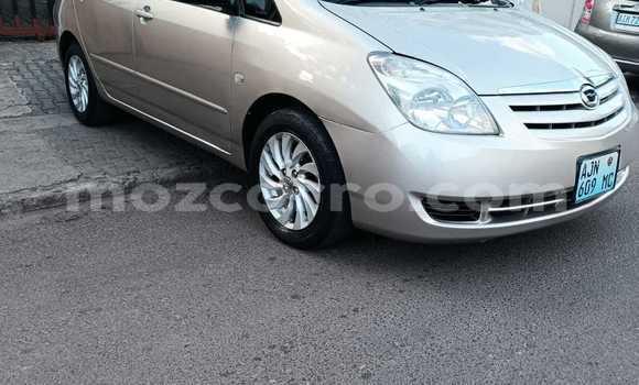 Nunua Ilio tumika Toyota Spacio Fedha Gari ndani ya Maputo nchini Maputo