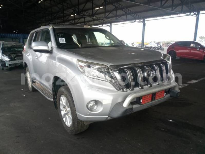 Big with watermark toyota land cruiser prado sofala beira 30293