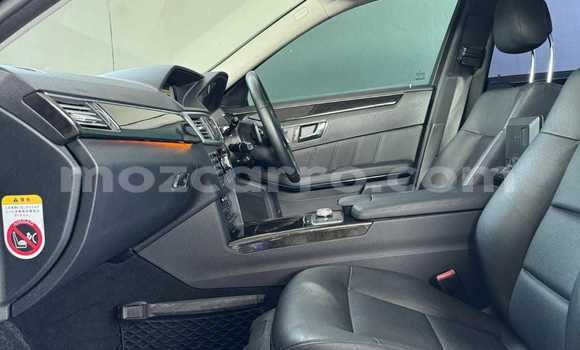Buy Used Mercedes‒Benz E-Class Black Car in Maputo in Maputo Buy Used Mercedes‒Benz E-Class Black Car in Maputo in Maputo