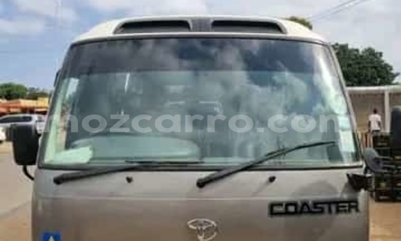 Comprar Usado Toyota Coaster De outros Carro em Maputo em Maputo Comprar Usado Toyota Coaster De outros Carro em Maputo em Maputo
