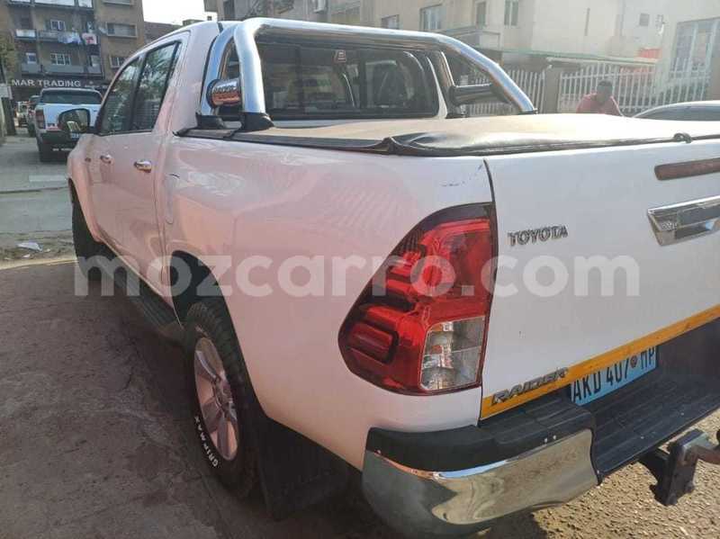 Big with watermark toyota hilux maputo maputo 30312