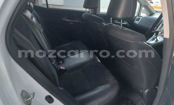 Nunua Ilio tumika Toyota Blade Nyeupe Gari ndani ya Maputo nchini Maputo Nunua Ilio tumika Toyota Blade Nyeupe Gari ndani ya Maputo nchini Maputo