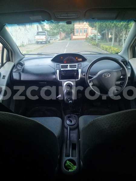 Big with watermark toyota vitz maputo maputo 30321