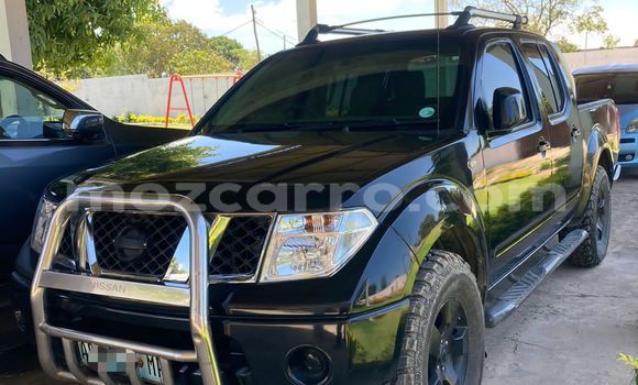 Nunua Ilio tumika Nissan Navara Nyeusi Gari ndani ya Maputo nchini Maputo