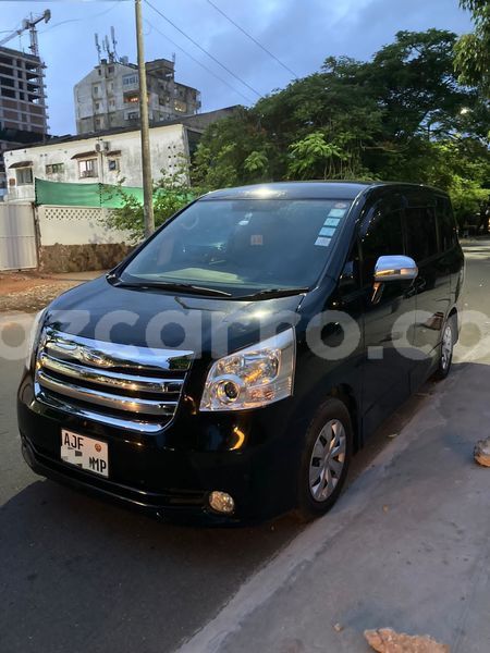 Big with watermark toyota noah maputo maputo 30331