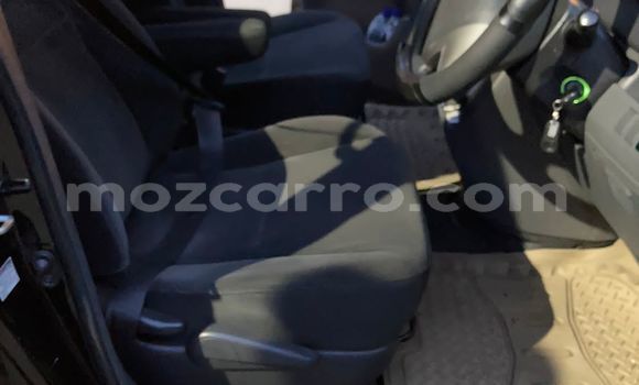 Nunua Ilio tumika Toyota Noah Nyeusi Gari ndani ya Maputo nchini Maputo Nunua Ilio tumika Toyota Noah Nyeusi Gari ndani ya Maputo nchini Maputo