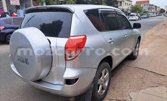 Buy Used Toyota RAV4 Silver Car in Maputo in Maputo Buy Used Toyota RAV4 Silver Car in Maputo in Maputo
