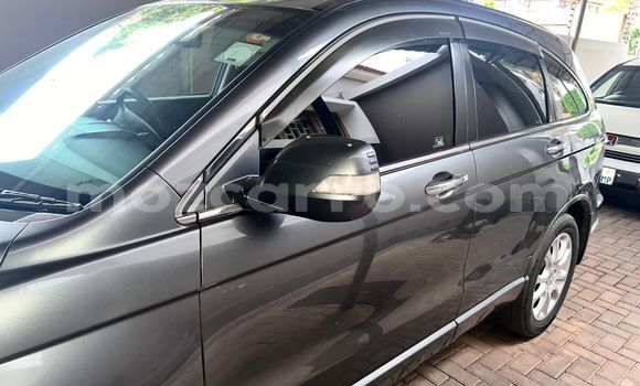 Buy Used Honda CR-V Silver Car in Maputo in Maputo Buy Used Honda CR-V Silver Car in Maputo in Maputo