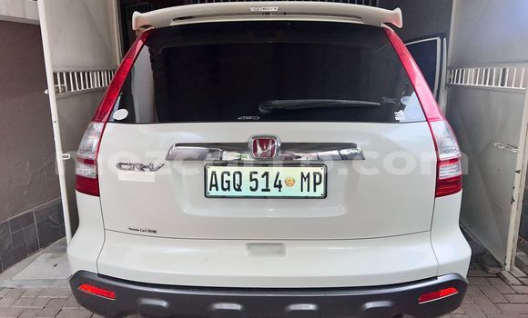 Comprar Usado Honda CR-V Branco Carro em Maputo em Maputo Comprar Usado Honda CR-V Branco Carro em Maputo em Maputo