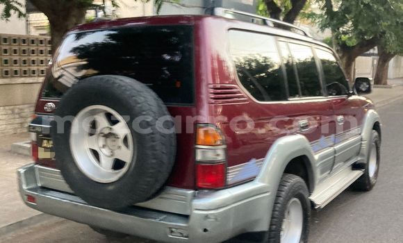 Nunua Ilio tumika Toyota Land Cruiser Prado Nyingine Gari ndani ya Maputo nchini Maputo Nunua Ilio tumika Toyota Land Cruiser Prado Nyingine Gari ndani ya Maputo nchini Maputo