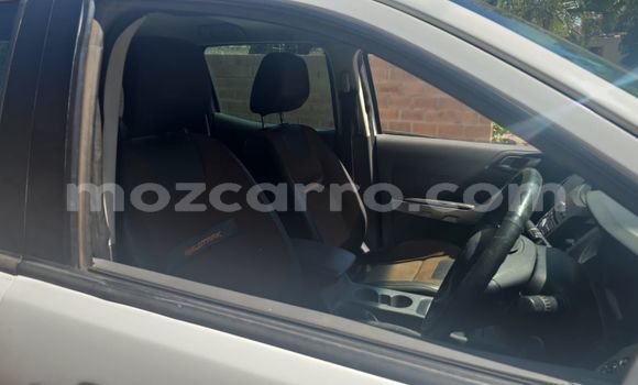 Tenga Tsaru Ford Ranger Chena Mota in Maputo in Maputo Tenga Tsaru Ford Ranger Chena Mota in Maputo in Maputo