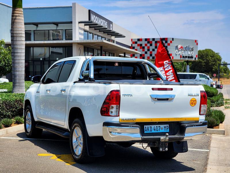 Big with watermark toyota hiluxe revo maputo maputo 30383