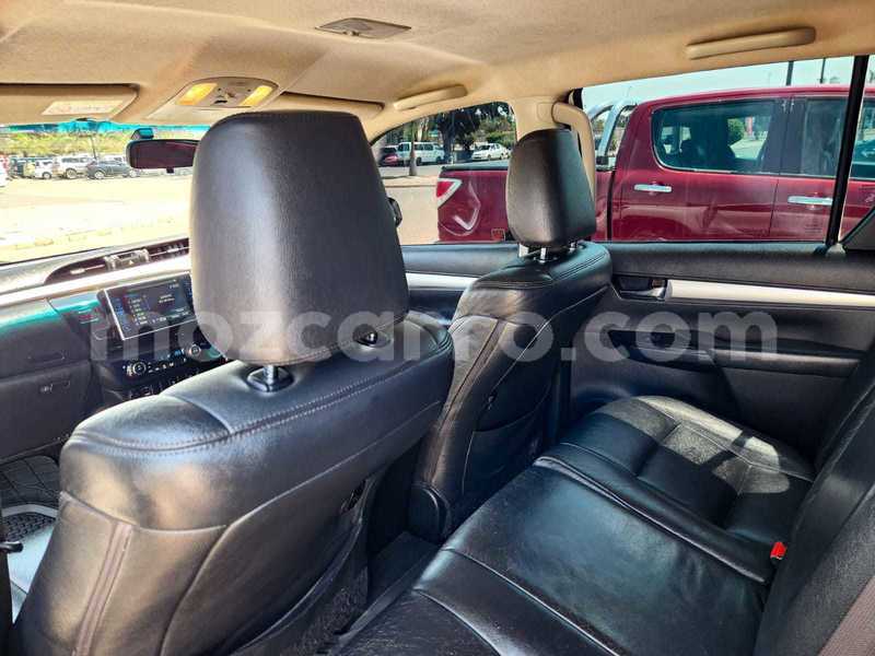 Big with watermark toyota hiluxe revo maputo maputo 30384