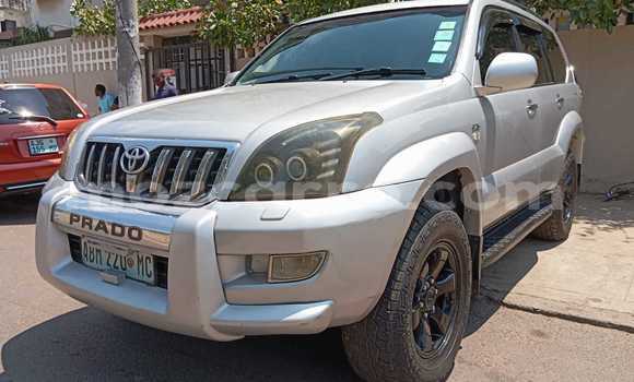 Buy Used Toyota Land Cruiser Prado Silver Car in Maputo in Maputo Buy Used Toyota Land Cruiser Prado Silver Car in Maputo in Maputo