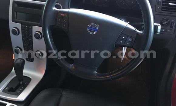 Tenga Tsaru Volvo V50 Tsvuku Mota in Maputo in Maputo Tenga Tsaru Volvo V50 Tsvuku Mota in Maputo in Maputo