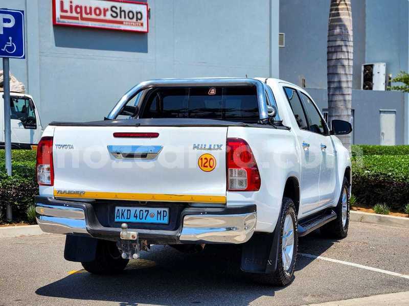 Big with watermark toyota hilux maputo maputo 30398