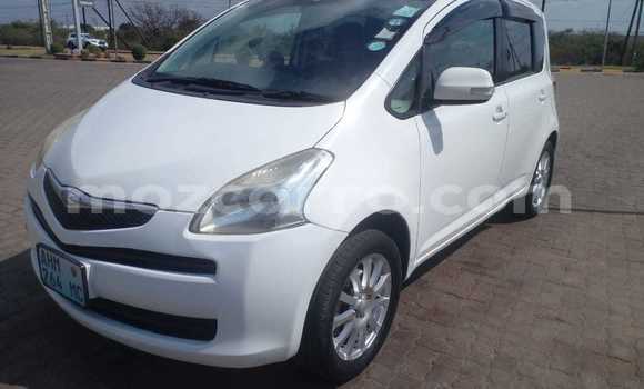 Buy Used Toyota Ractis White Car in Maputo in Maputo Buy Used Toyota Ractis White Car in Maputo in Maputo