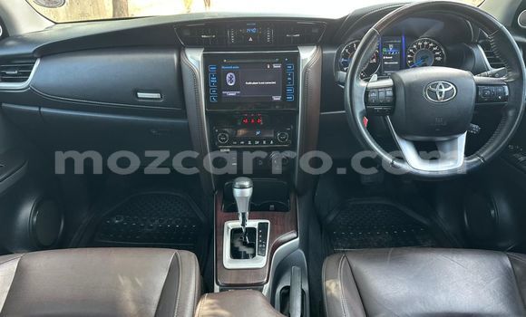 Buy Used Toyota Fortuner White Car in Maputo in Maputo Buy Used Toyota Fortuner White Car in Maputo in Maputo