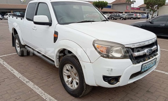Comprar Usado Ford Ranger Branco Carro em Maputo em Maputo
