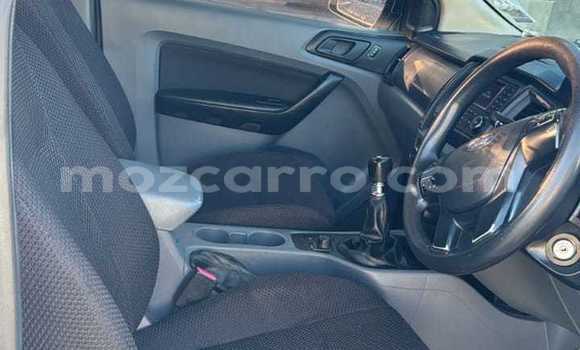 Nunua Ilio tumika Ford Ranger Nyeupe Gari ndani ya Maputo nchini Maputo Nunua Ilio tumika Ford Ranger Nyeupe Gari ndani ya Maputo nchini Maputo